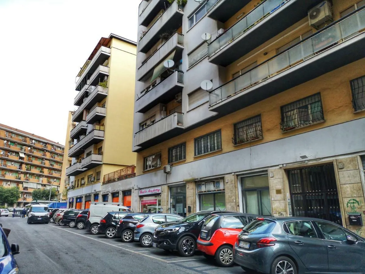 Casa Vacanza Katiuscia Roma 0*,  Italia
